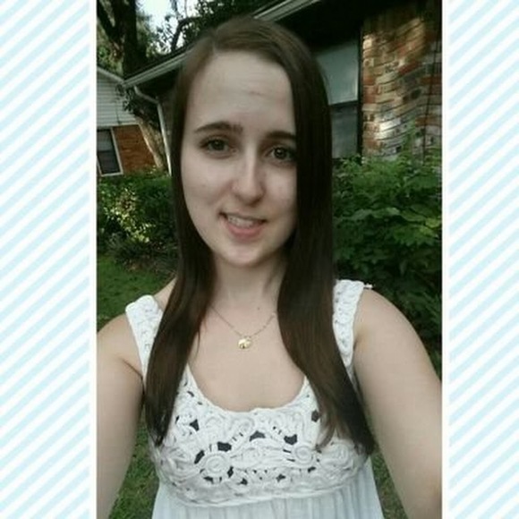 Meet your Posher, Kassie - Picture 1 of 1